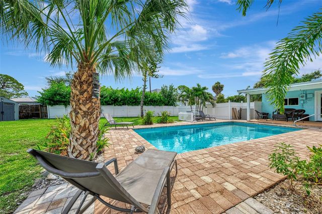 1731 REDWOOD STREET, Sarasota, FL 34231