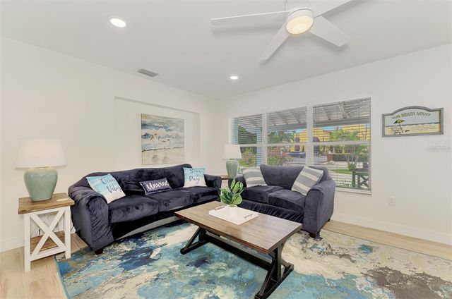 1731 REDWOOD STREET, Sarasota, FL 34231