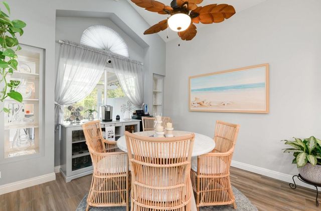 2227 Medina Gln, Escondido, CA 92026