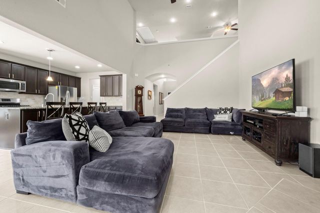 201 Climbing Oaks Place, Montgomery, TX 77316