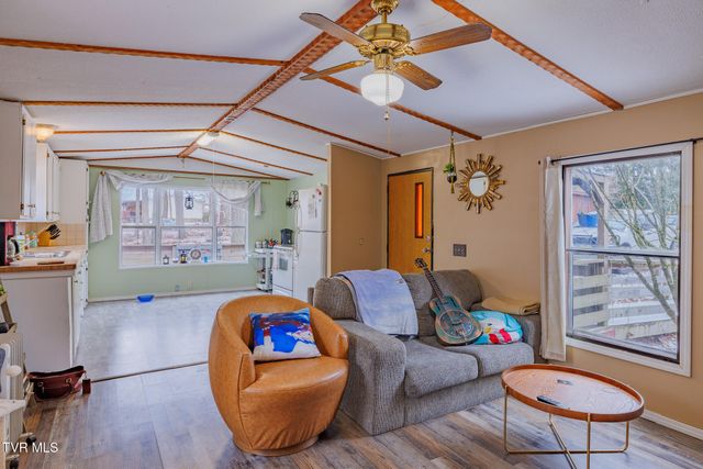 35 Boles Lane, Chuckey, TN 37641