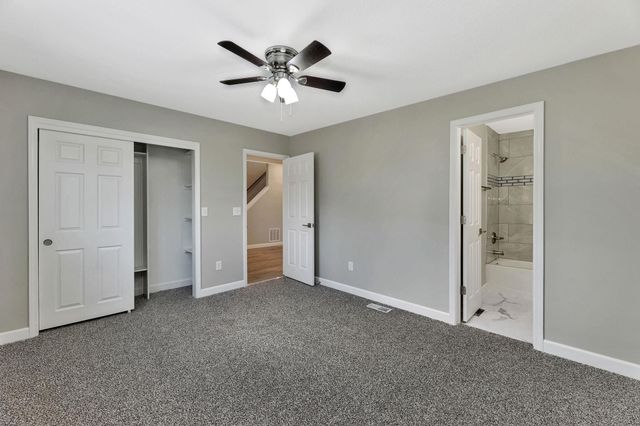 1423 W 1st St N, Wichita, KS 67203