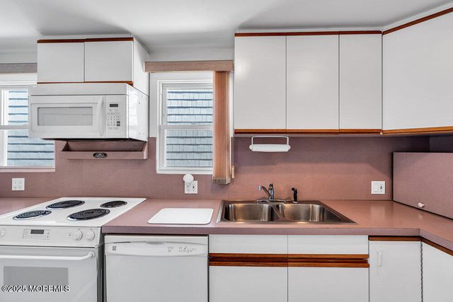 115 Beachfront, Manasquan, NJ 08736