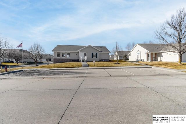 1818 N 175 Court, Omaha, NE 68118