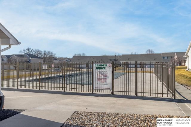 1818 N 175 Court, Omaha, NE 68118