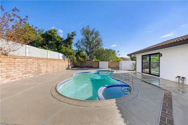 4700 Emerald Avenue, La Verne, CA 91750