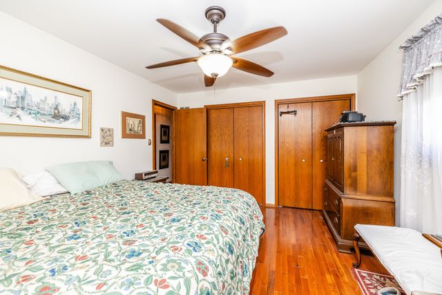 7924 W 79th Place, Bridgeview, IL 60455