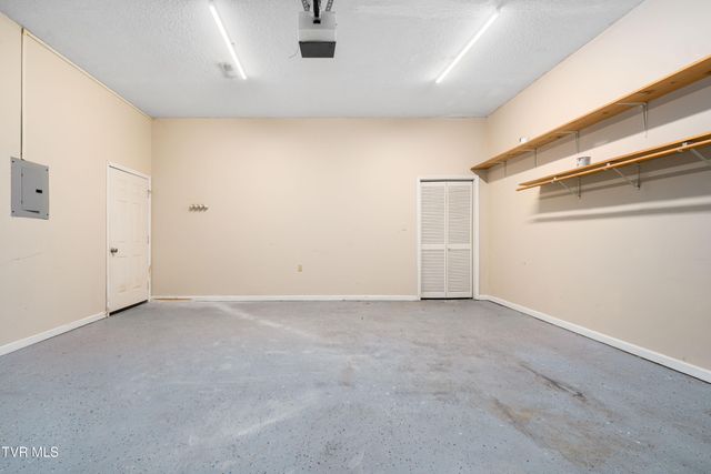 105 Cedar Grove Road 5, Johnson City, TN 37601