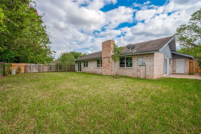 11522 Saulsworth Street, Houston, TX 77099