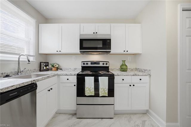 1111 Rugby St ST, Norfolk, VA 23504