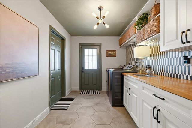 7089 122ND WAY, Seminole, FL 33772