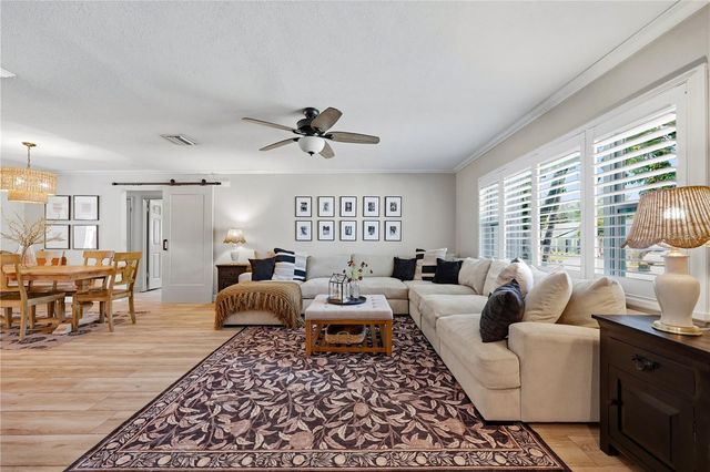 7089 122ND WAY, Seminole, FL 33772