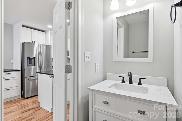 14612 Waterside Drive, Charlotte, NC 28278