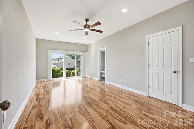 14612 Waterside Drive, Charlotte, NC 28278