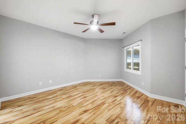 14612 Waterside Drive, Charlotte, NC 28278