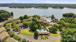 14612 Waterside Drive, Charlotte, NC 28278