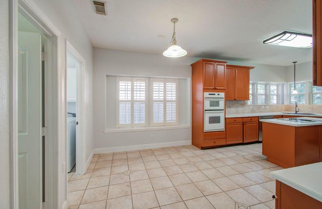 11903 Gatesden Drive, Tomball, TX 77377
