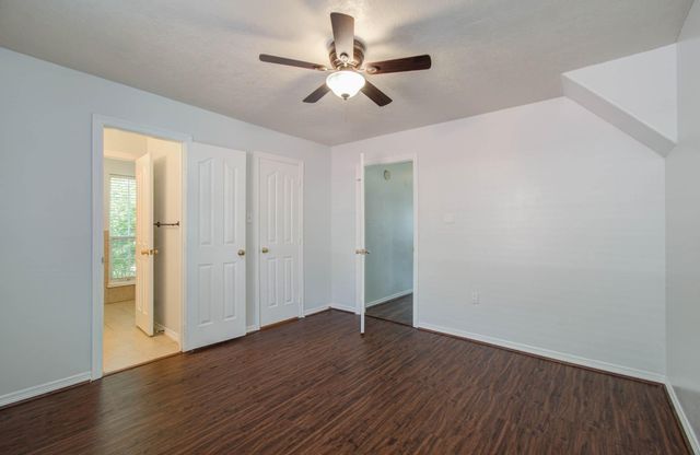 11903 Gatesden Drive, Tomball, TX 77377