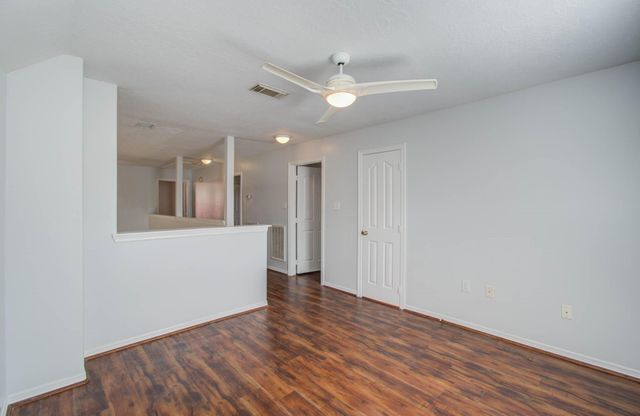 11903 Gatesden Drive, Tomball, TX 77377