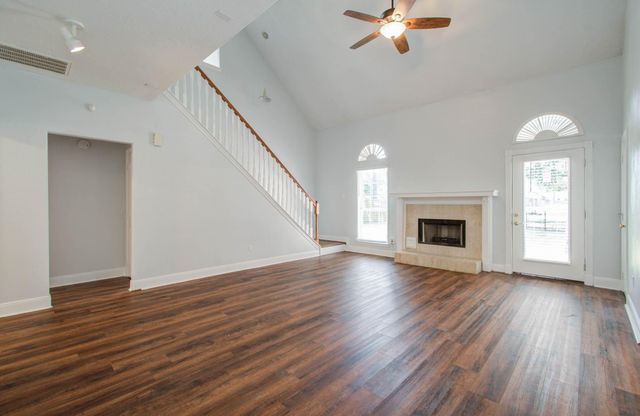 11903 Gatesden Drive, Tomball, TX 77377