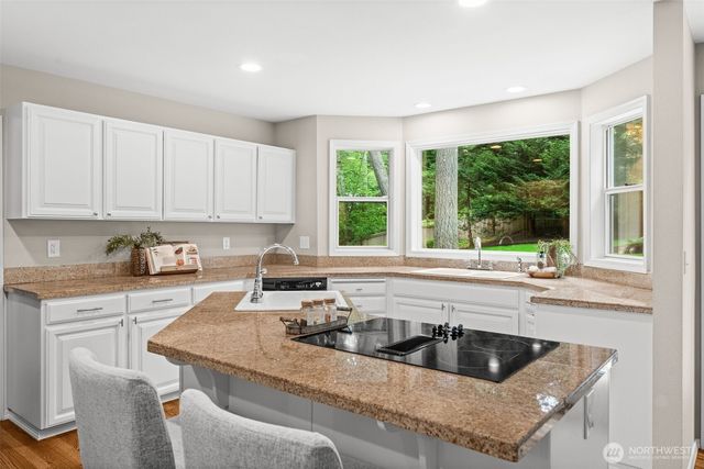 4923 Canterwood Drive NW, Gig Harbor, WA 98332