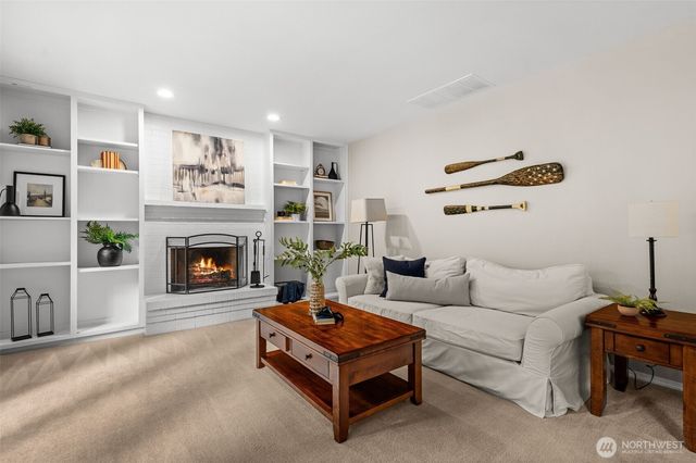 4923 Canterwood Drive NW, Gig Harbor, WA 98332