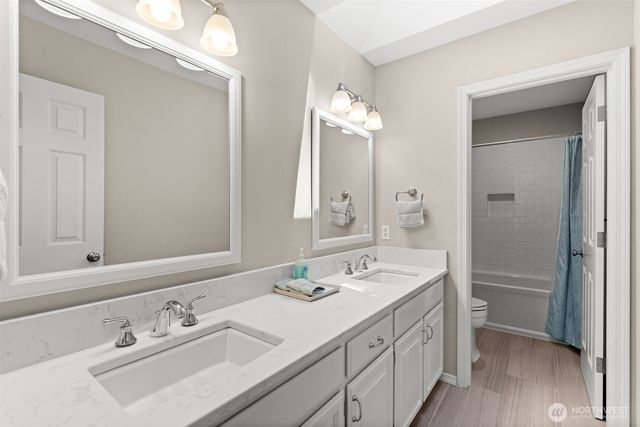 4923 Canterwood Drive NW, Gig Harbor, WA 98332