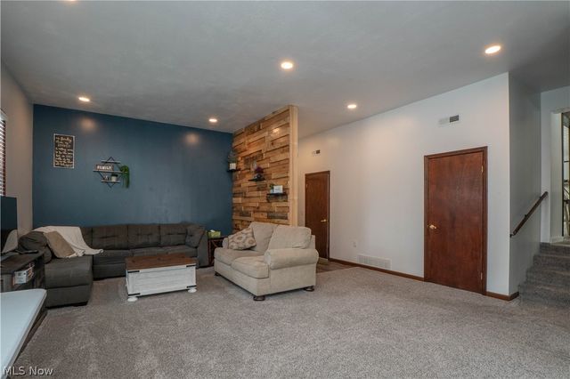 240 Winkler Drive, Wooster, OH 44691