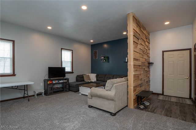 240 Winkler Drive, Wooster, OH 44691