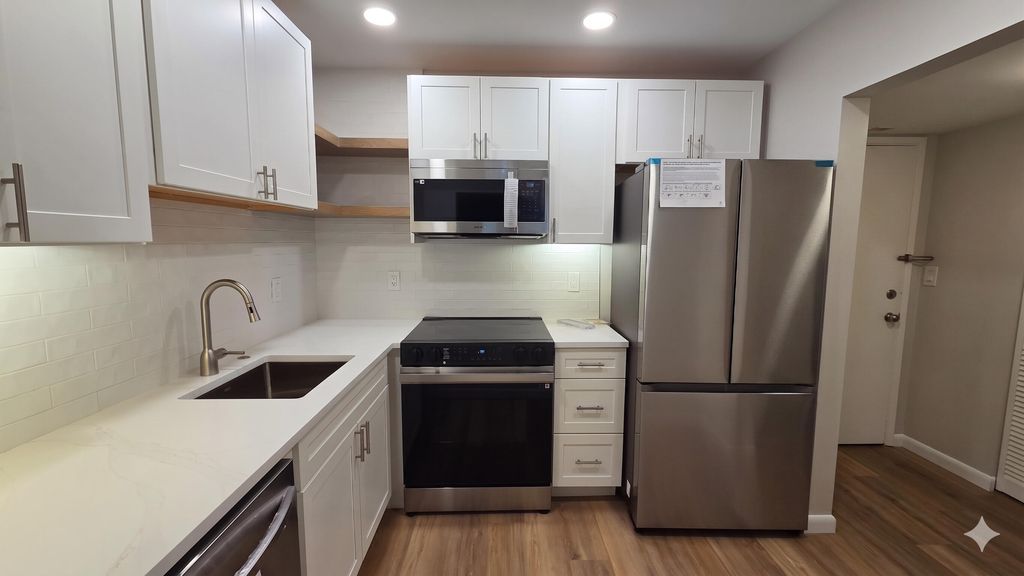 257 S Cypress Road 408, Pompano Beach, FL 33060