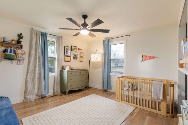 128 Greenbrier Lane, Hollister, MO 65672