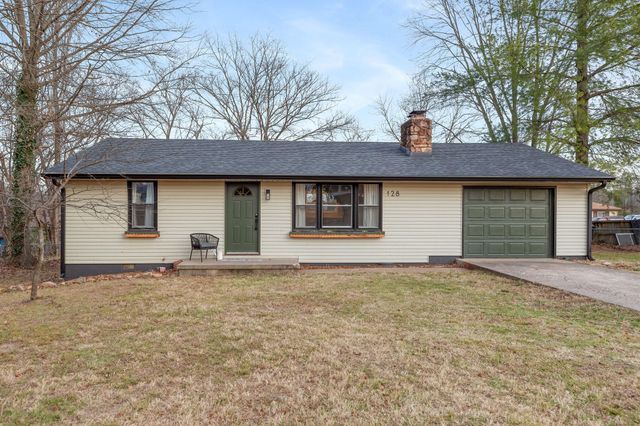 128 Greenbrier Lane, Hollister, MO 65672