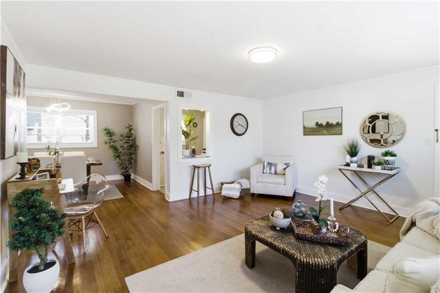 3660 Peachtree Road NE 3H, Atlanta, GA 30319