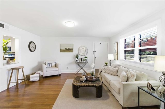 3660 Peachtree Road NE 3H, Atlanta, GA 30319