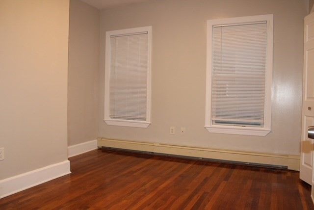 17 Sewall Street 1, Somerville, MA 02145