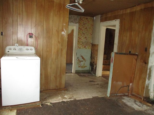 1915 River Street, Jackson, MI 49202