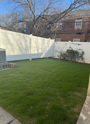 4033 191st Street Floor 1, Flushing, NY 11358