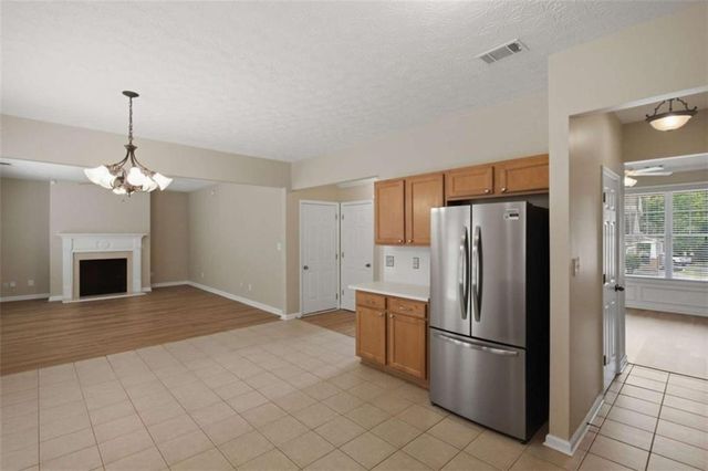 6799 Island Pointe Drive, Buford, GA 30518