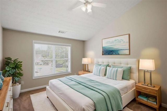 6799 Island Pointe Drive, Buford, GA 30518