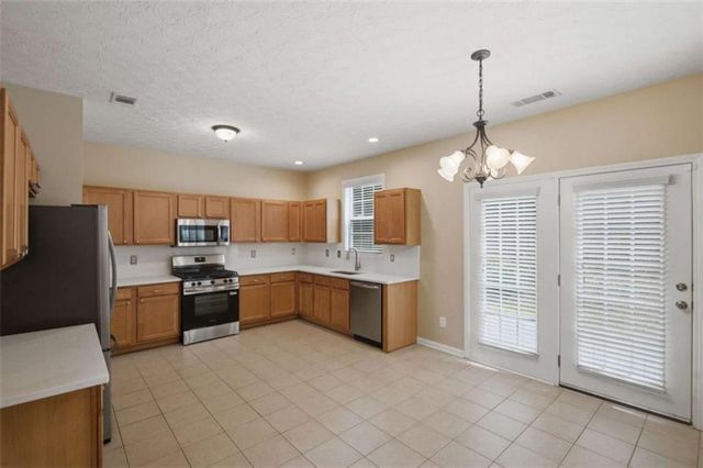 6799 Island Pointe Drive, Buford, GA 30518