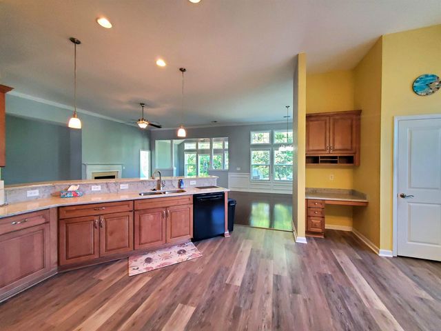 204 Chesterfield Ct., Surfside Beach, SC 29575