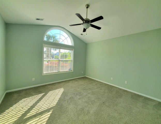 204 Chesterfield Ct., Surfside Beach, SC 29575