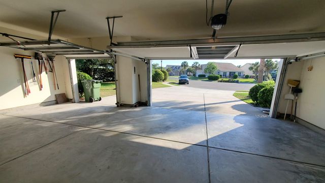 204 Chesterfield Ct., Surfside Beach, SC 29575