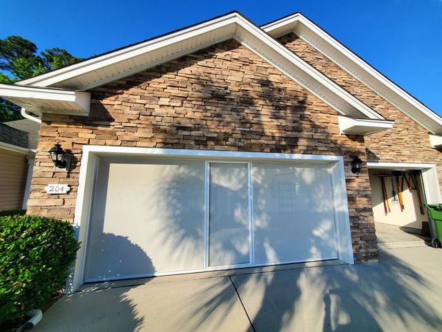 204 Chesterfield Ct., Surfside Beach, SC 29575