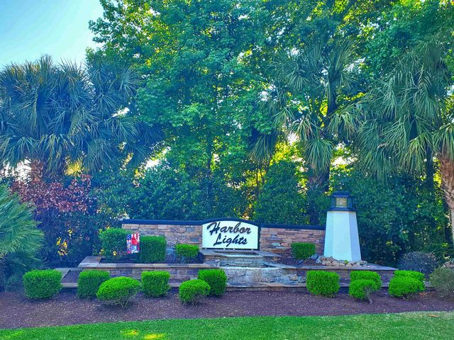 204 Chesterfield Ct., Surfside Beach, SC 29575