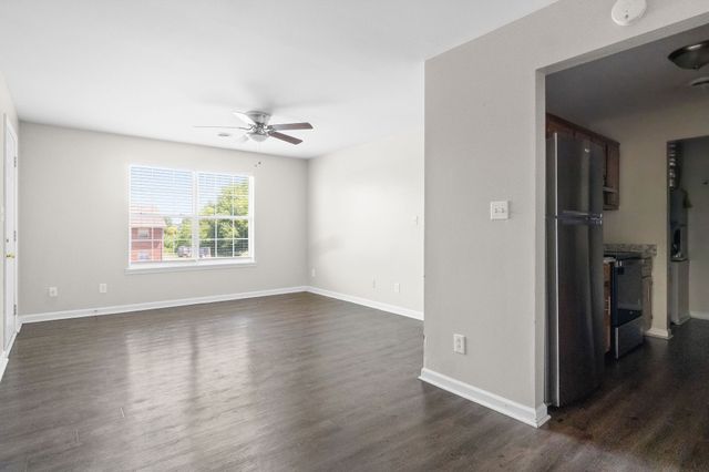 3855 Northeast Dr Apt A, Clarksville, TN 37040