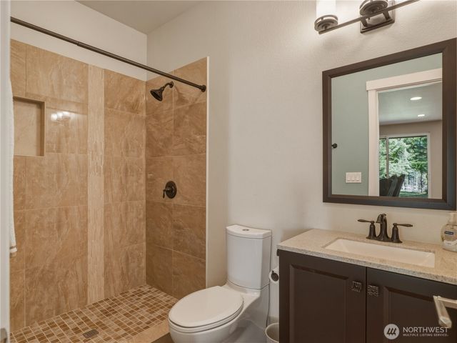 418 Shy Bear Road, Toutle, WA 98649