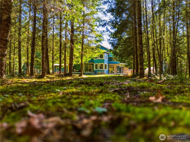 418 Shy Bear Road, Toutle, WA 98649