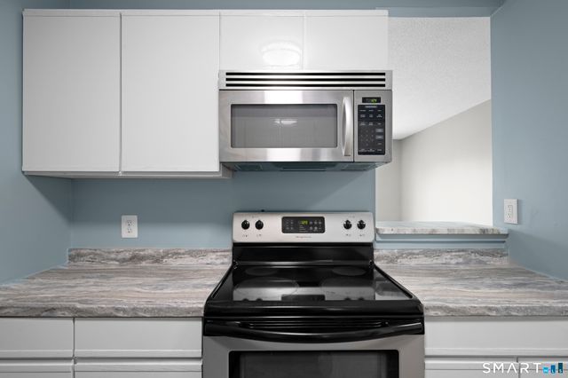 421 Tolland Street 208, East Hartford, CT 06108