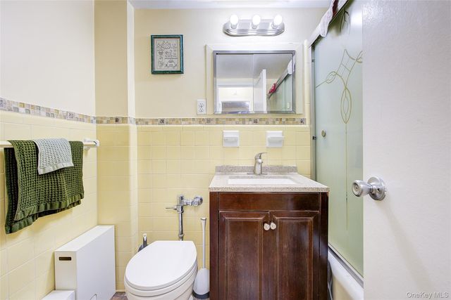 39-65 52nd Street 1A, Woodside, NY 11377